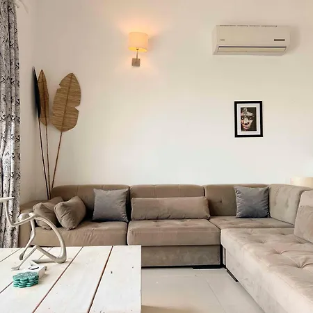 וילה Karmi A8 With Private Pool By Holidaykeys