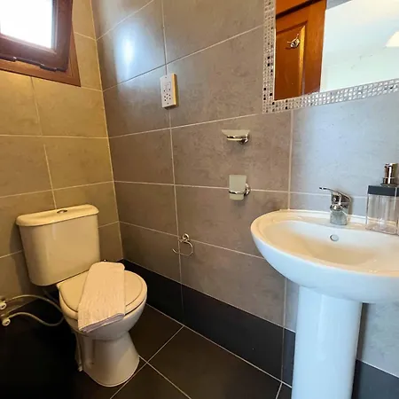 Villa Karmi A8 With Private Pool By Holidaykeys *
