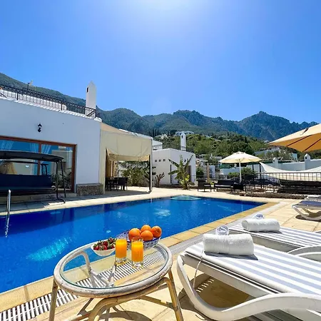 Karmi A8 With Private Pool By Holidaykeys